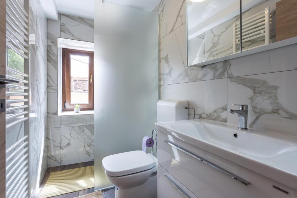 Villa Vita In Porec - Haus Fuer 6-8 Personen Kaštelir Dış mekan fotoğraf